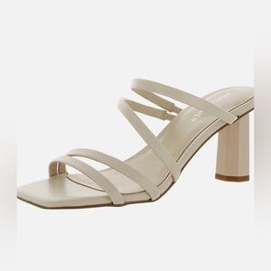 💖Marc Fisher Heeled Sandals💖